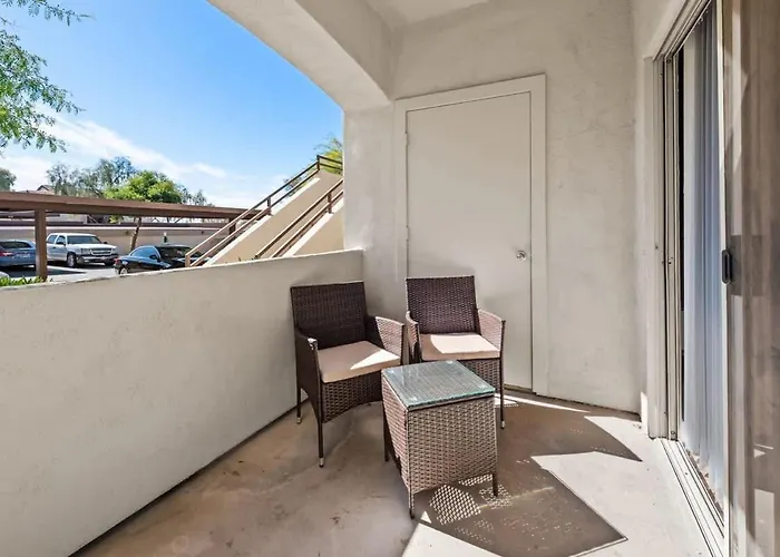 2br Retreat Near Thompson Peak Pkwy With Pool & Bbq Scottsdale